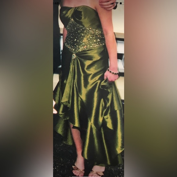 Tiffany Designs grad prom dress, size 4 - Picture 8 of 8